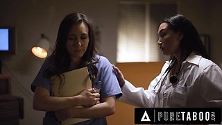 Gorgeous Sinn Sage and Vicki Chase - oral sex - Pure Taboo