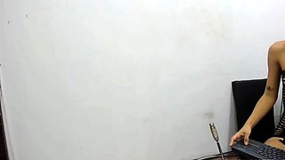 Blonde tight pussy babe solo toy fun in glamour masturbation