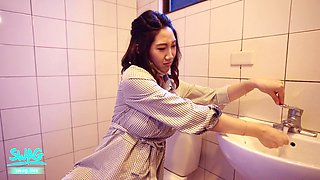 Fuck Hot MILF in Coffee Shop and Public Toilet