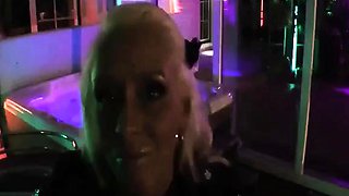 German Amateur Blonde Babe Gets Naughty