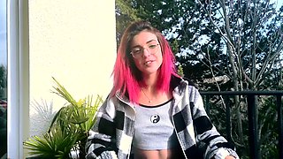 Manuel offers Ava to his friend Steve - Jacquie et Michel TV