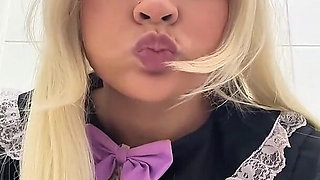 Public Toilet Farts at Cosplay Con - Gassy BBW in Cosplay