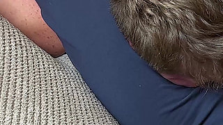 Cruel Headscissors in Blue Leggings on the Couch