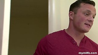 Hot Candi sucks his balls
