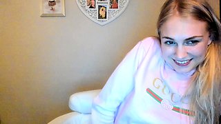 sexy amateur hot blonde teen show webcam