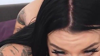 Payton Preslee's Stepson Is a Virgin?! She Can Give Him All His Firsts at Once, even a Foursome!