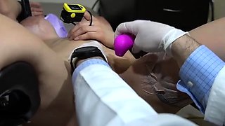 The doctor makes her cum