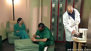 Sexy Doctor Takes Advantage Of Male Nurse