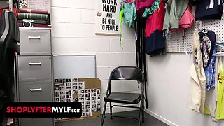 Cougar xwife karen is a seasoned criminal but she will not evade jizztice today - shoplyfter mylf