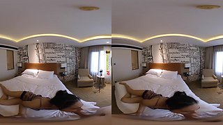 Cute Thai Lady With Hangtits And Cute Face Gets Cramped On First Date