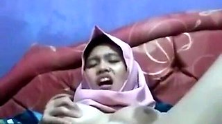 Jilbab Sange Sehabis Pulang Sekolah