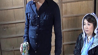 M996g10 Can I Talk to a Mature Woman Working in the Field and Shoot an Av in the Barn? Is It Okay with Me?" Sex Where the T