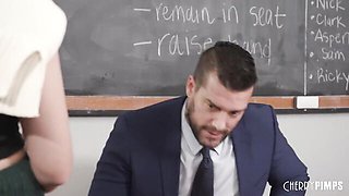 Come-hither Ramon Nomar and Liv Wild's blowjob dirt