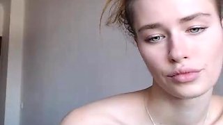 Brunette Solo Webcam Masturbation