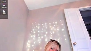 Amateur Big Boobs jerks Big Dick