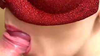 Sexy babe sensually sucking big cock