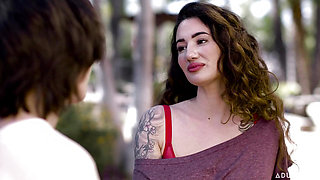 Modern-day Sins - Lesbians Arabelle Raphael and Casey Calver Seduce Ex BF for Cum Swapping 3-way