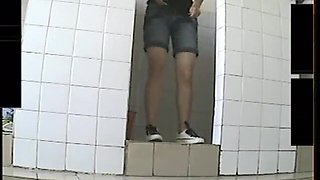 Chinese College Girls Toilet Spycam