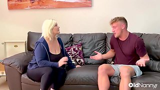 Lacey Starr Massaged And Roughly Fornicateed By Luke Hardy