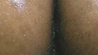 Curvy Girls with Massive Booties Show Their Moves and Seductive Passion