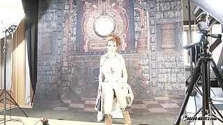 Isabella Lui - 392 - Photoshoot Backstage