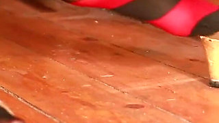 Clogs & Opaque Tights - Footplay Contrast