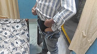 Bhabhi Masturabated in the Young Boy Bedroom