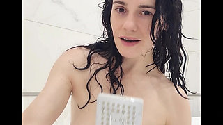 sexy morning with me , we fuck in the shower
