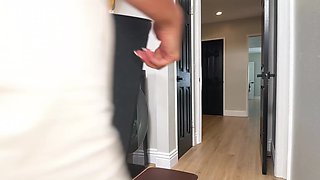 A curvy Latina bitch exposed her juicy ass from the washing machine to be fucked