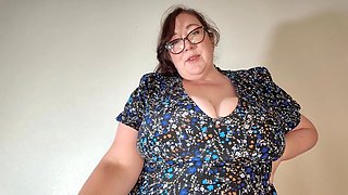 Big Tit BBW Step-mom Prepares You for College