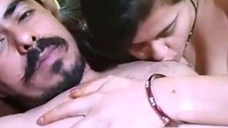 HInDI Hot Desi Couple