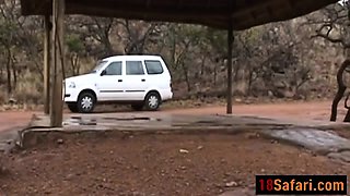 Amazing car blowjob from horny African hottie