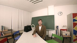 Mia Blow Teaches the Biology Teacher Some Practical Biology