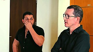 Horny college couple has some time to fuck before tutoring