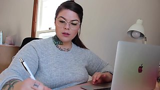 SugarbootyCB - Secretary Gets First Big black dick from Boss - Thick