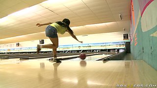 Bowling Bet For Blow Jobs With Levi Cash, Claire Dames - Brazzers