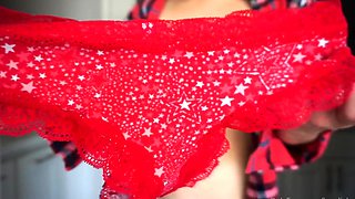 amateur raintree03 flashing ass on live webcam