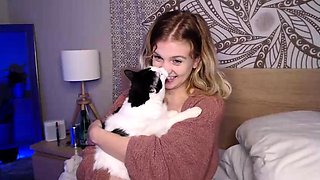 Blonde teen Sierras first erotic masturbation video