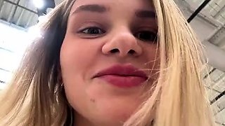 Russian camwhore Baravisha in a mall, toilet