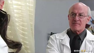 Beautiful doctor's assistant Destiny Dixon fucks her hung patient
