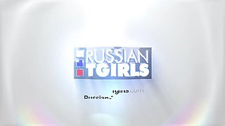 Inviting amateur's hard cock action