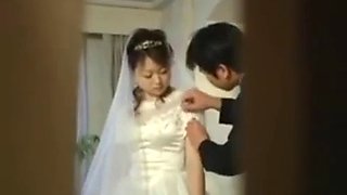 Real Asian bride gets hardcore