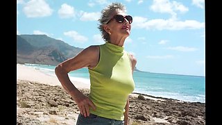 Amateur Couple Beach Blowjob - Hairy MILF Sucks Old Man First Before Photoshoot