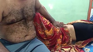 Cheating Desi Wife in Homemade Saree Sex - South Indian Viral Video with Pushpa Valli