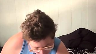 Milf brunette dildo masturbate