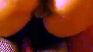Amateur Cuckold Girl Takes Anal Creampie in Her Gaping Pussy