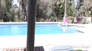Sensuous Lynna Nilsson - milf neighbor xxx - Aunt Judy's