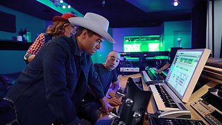 Cuntry Cock With Xander Corvus, Richelle Ryan - Brazzers