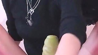 Dark Angel Fills Her Asshole