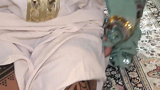 Horny Arab Stepmom Fucks 19 Years Old Stepson